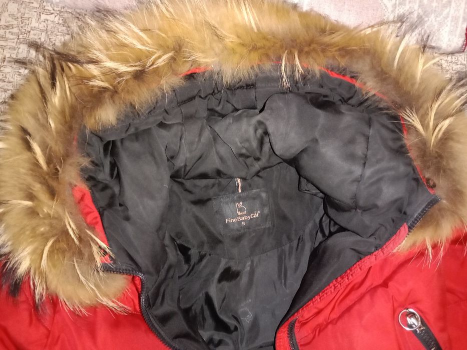 Продам куртки  1500 т