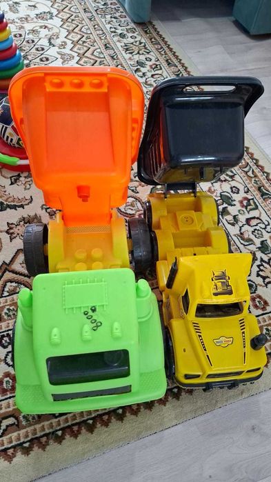 Детские игрушки для мальчика