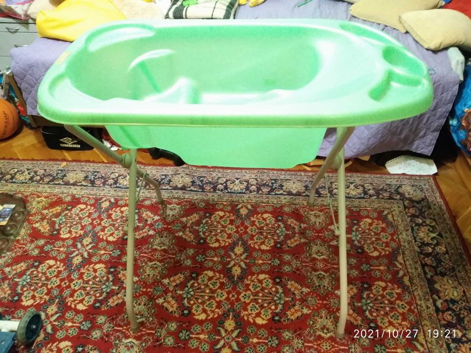 Вана за къпане на бебе