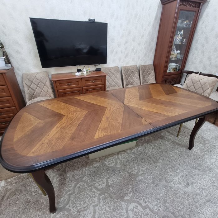 Стол чистое дерево