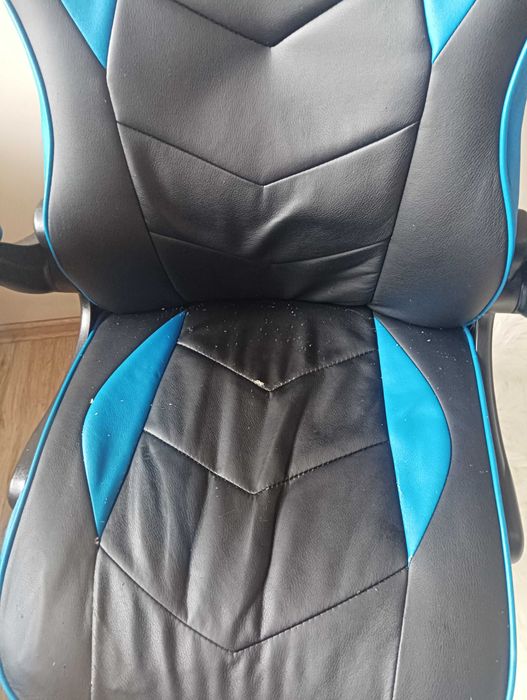 Офис стол с тапицерия от изкуствена кожа