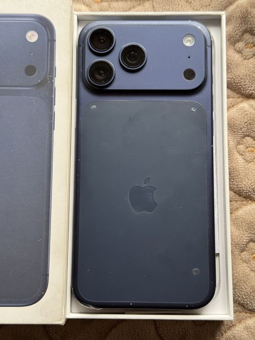 Iphone 17 Pro Max 256 gb емкость 95 Esim