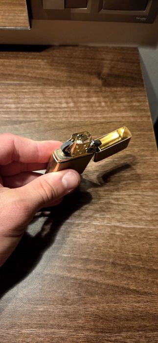Оригинална запалка ZIPPO