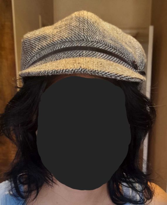 Шапка, mail boy стил