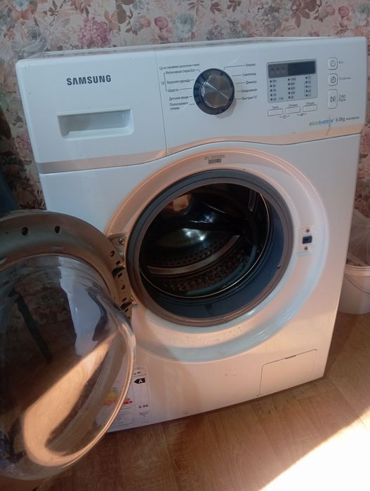 Продам стиральную машину Samsung