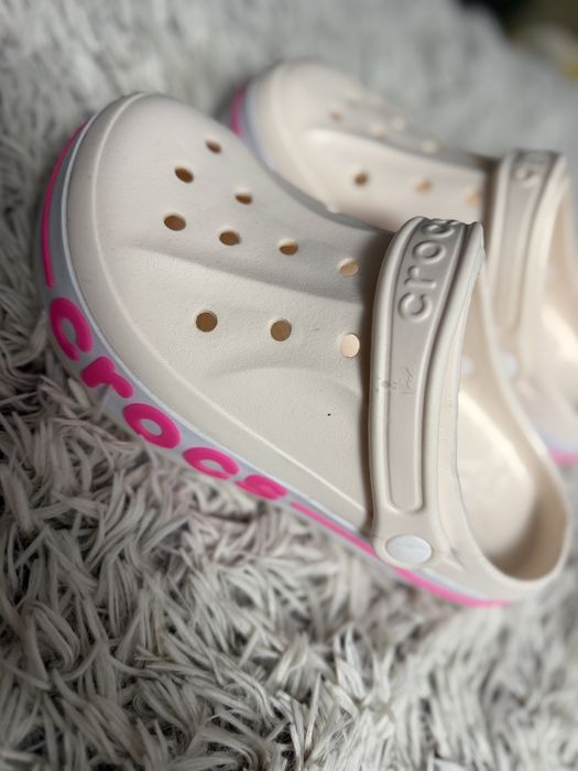 Papuci Crocs de dama 38