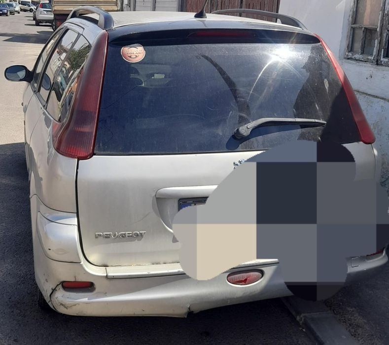 Vând Peugeot 206 sw