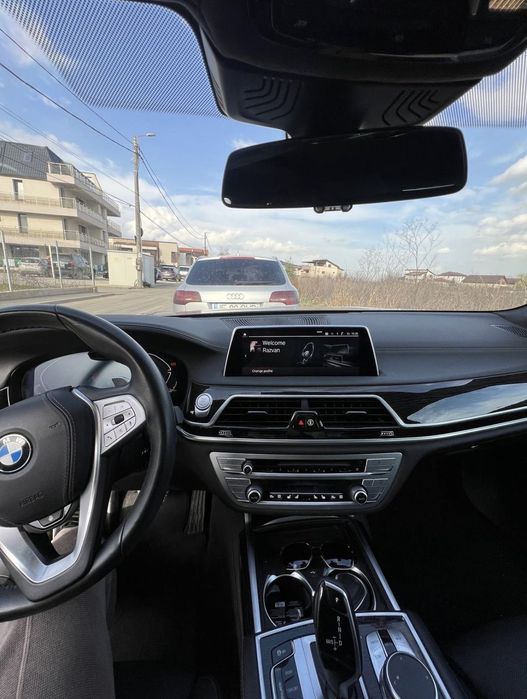 BMW Seria 7 2021 — imagine 4