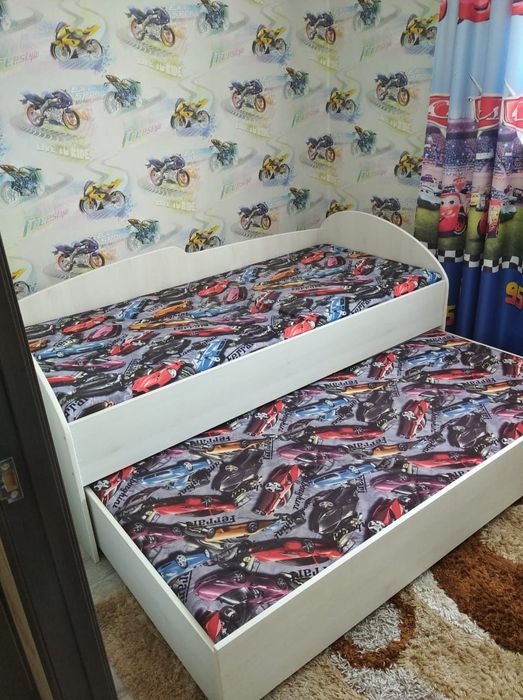 Продам  кровать .