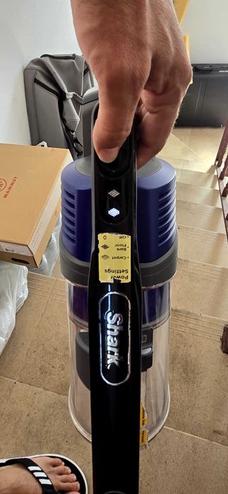 Shark DuoClean IZ201 – безжична прахосмукачка + 2 оригинални батерии