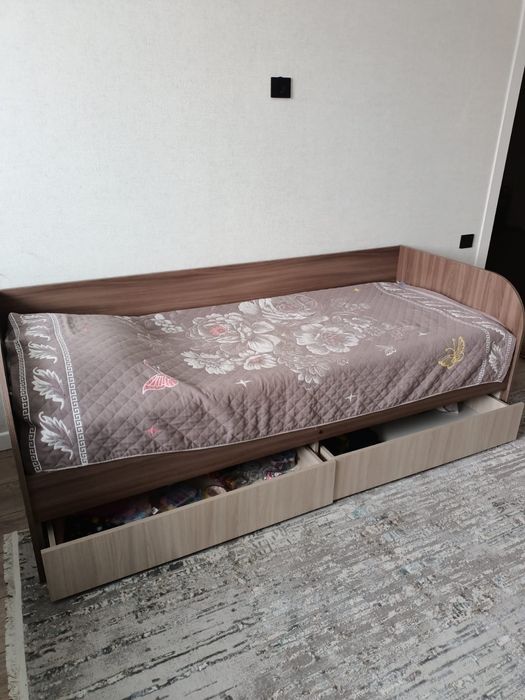 Детские кроватки