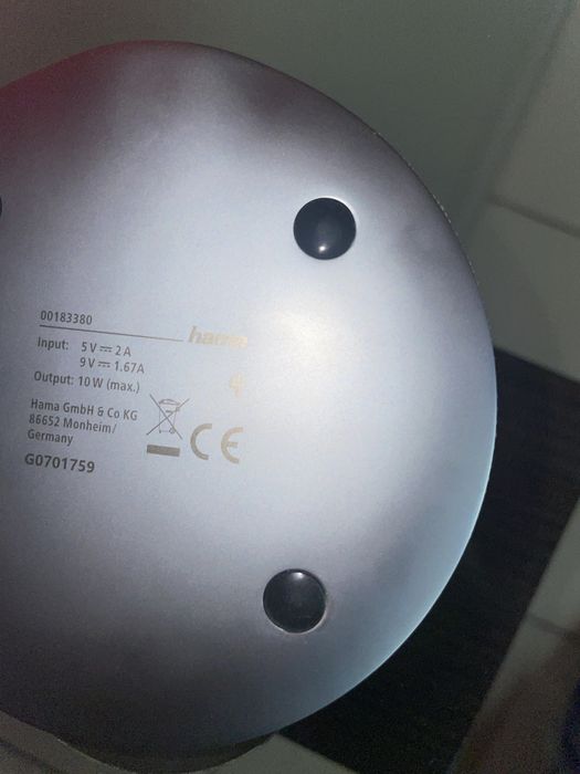 Безжично зарядно Hama