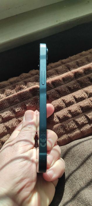 iPhone 13 black midnight 128gb