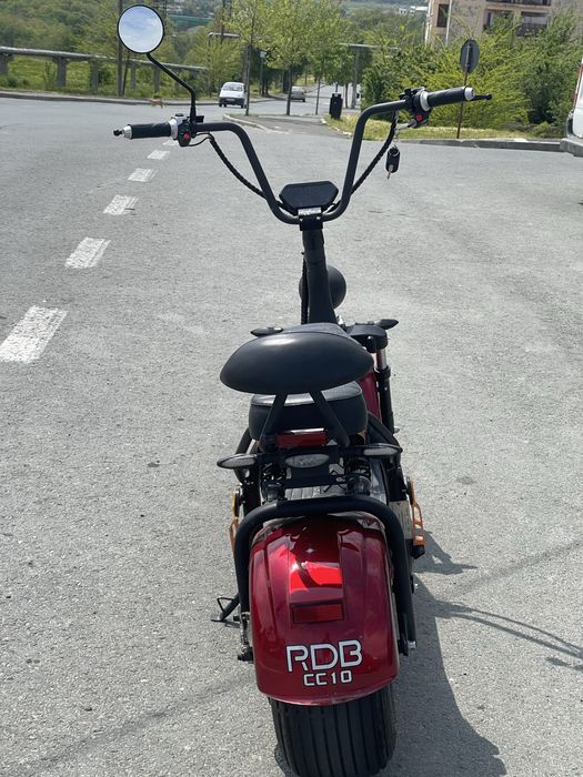 Scuter electric nou