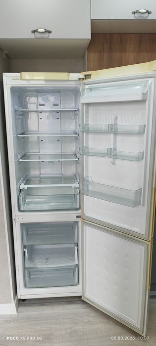 Холодильник сатамын.