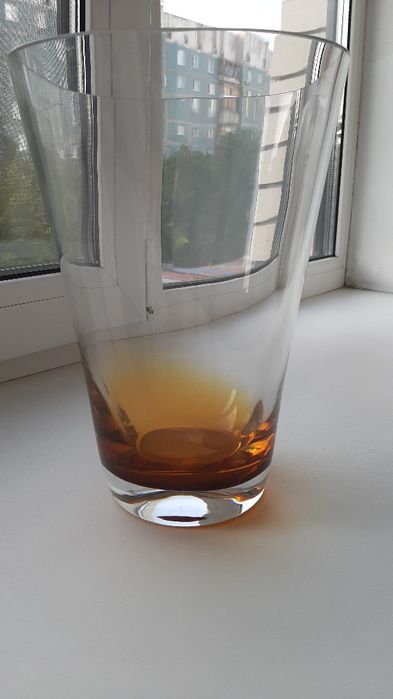 Вазы  для  цветов