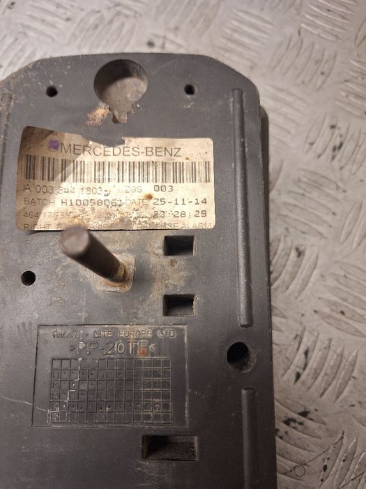 Продавам стопове за камион Mercedes