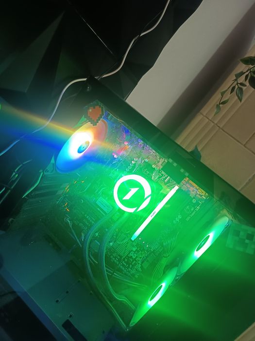 Vand pc gaming/editat,low-end