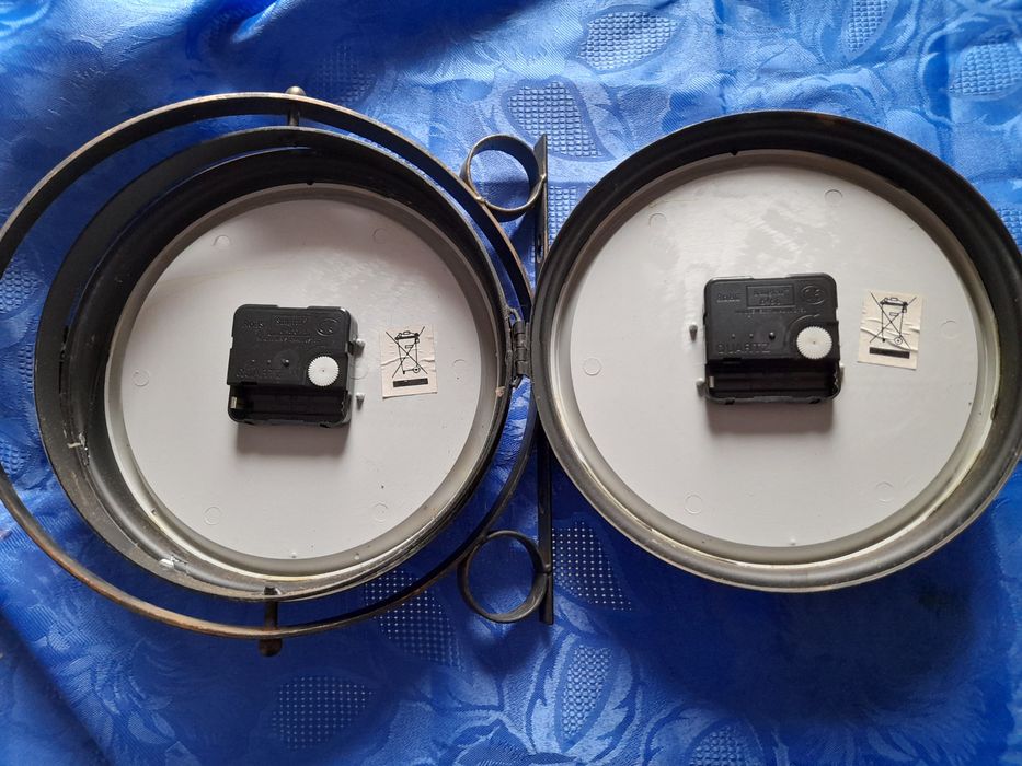 Джобен кварцов и Реплика на гаров часовник