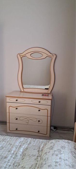 Спальний гаринитур