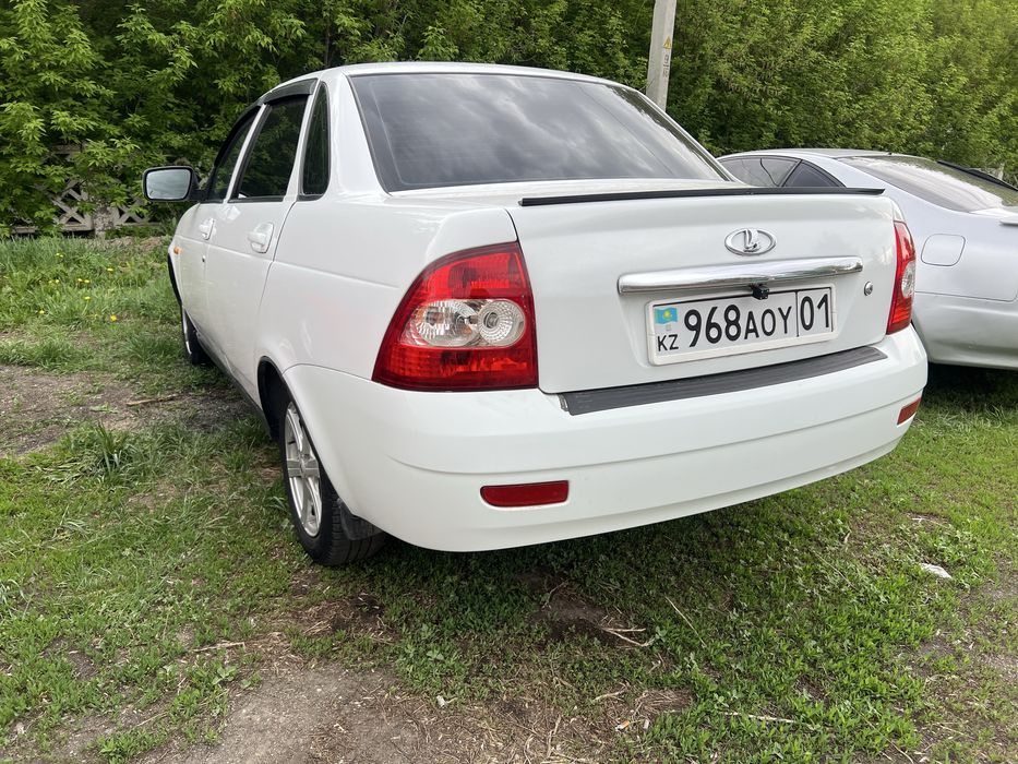 Lada priora 2012