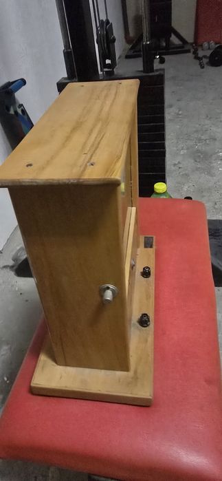 Волтметър от завода в Сопот