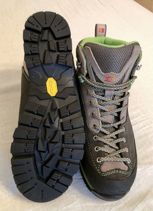 SCARPA и GARMONT номер 37, туристически обувки, маратонки, спортни