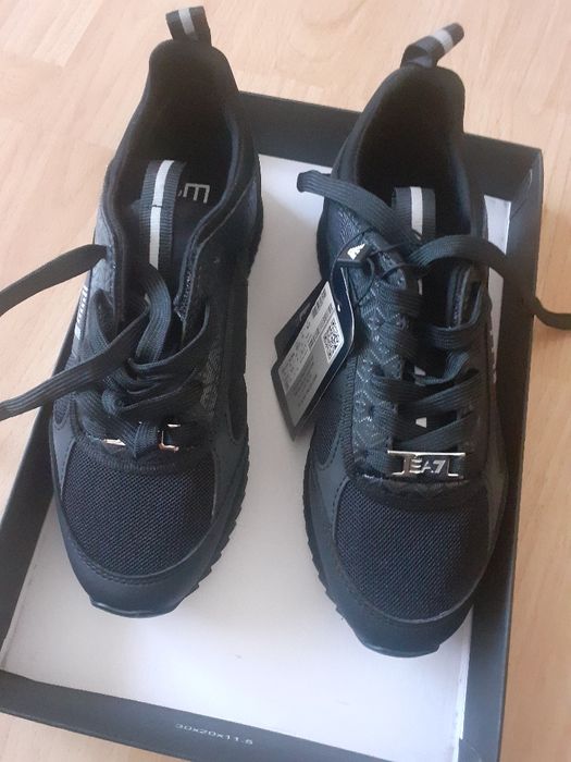 De vânzare EA7(Emporio Armani)noi,orig.Uk.nr.36/damă.