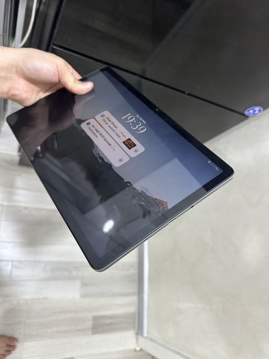 Planshet Redmi Pad Se karobka dakumenti bor holati ideal