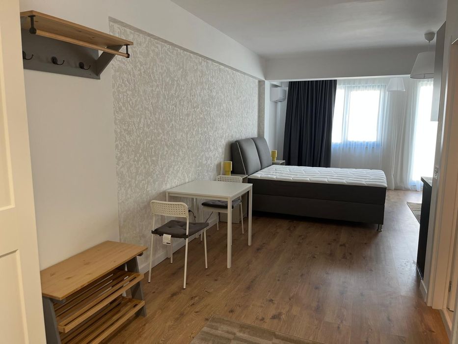 Proprietar, Studio modern 40 mp et2, Ivory Pipera sens OMV