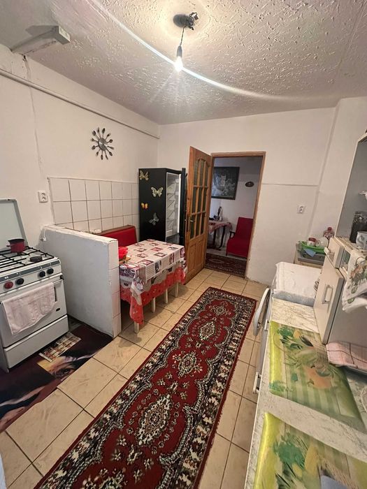 proprietar vand apartament 2 camere