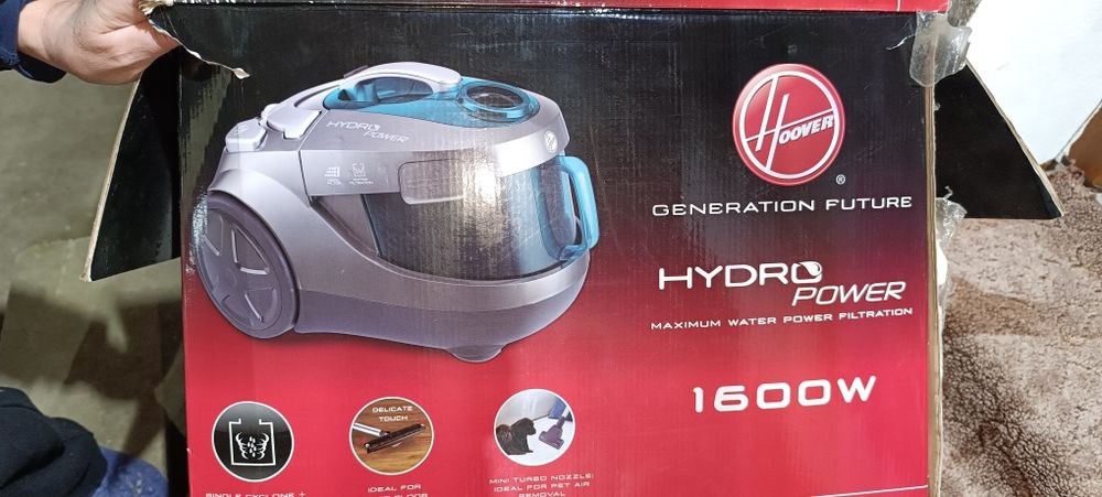 Aspirator Hoover 1600w
