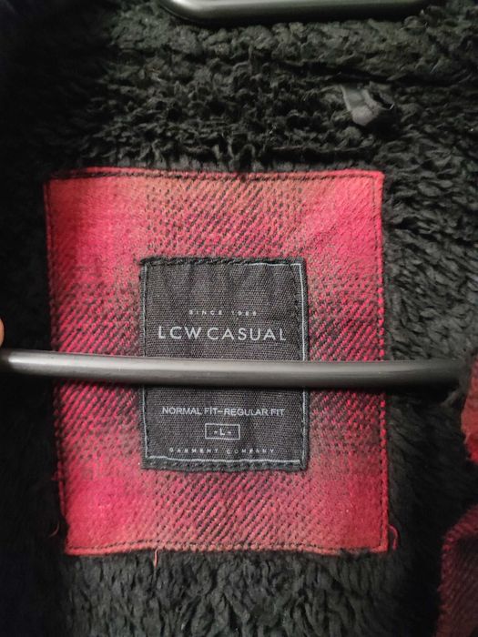 Palton scurt imblanit Waikiki, Marime L