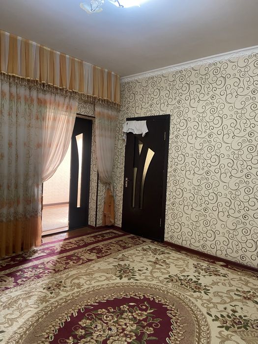 Hovli sotiladi Yangiyo’l shahar