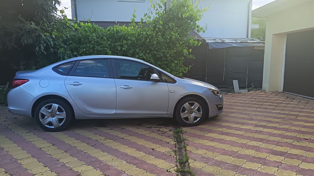 OPEL Astra 2014 — imagine 5