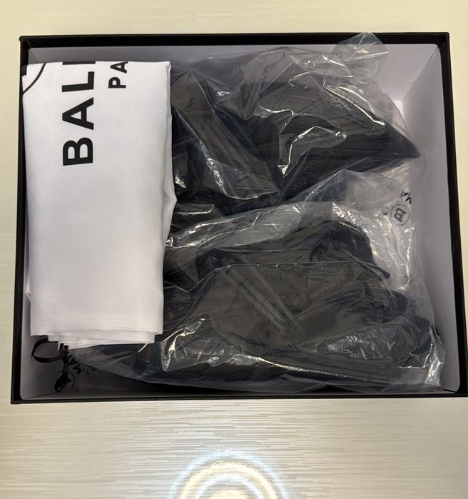 Balmain Unicorn Black