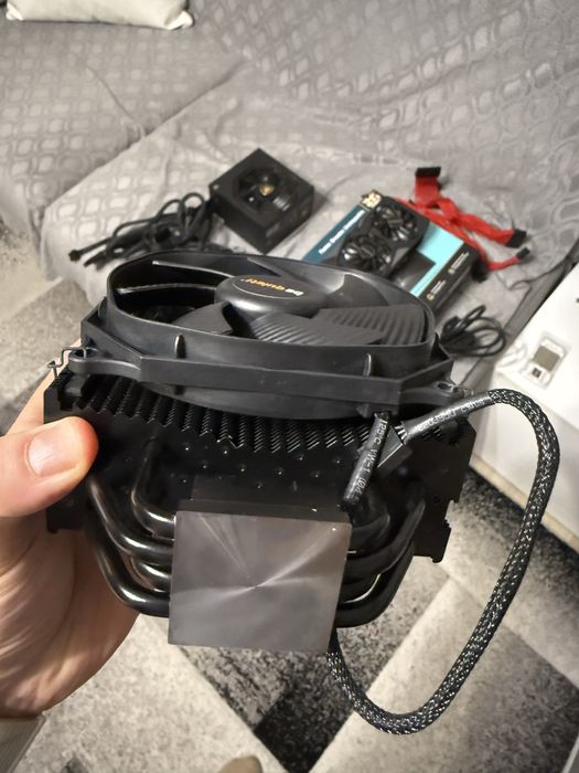 Процесор + охладител бонус към него