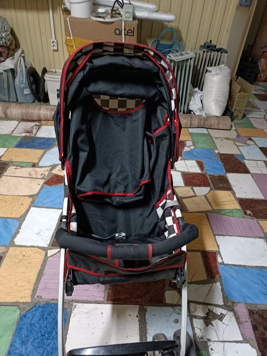 Продаю детскую коляску