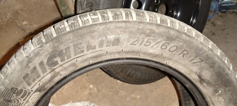 215 60 17 гуми Michelin