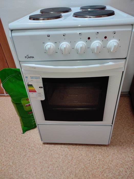 Продам электроплиту FLAMA