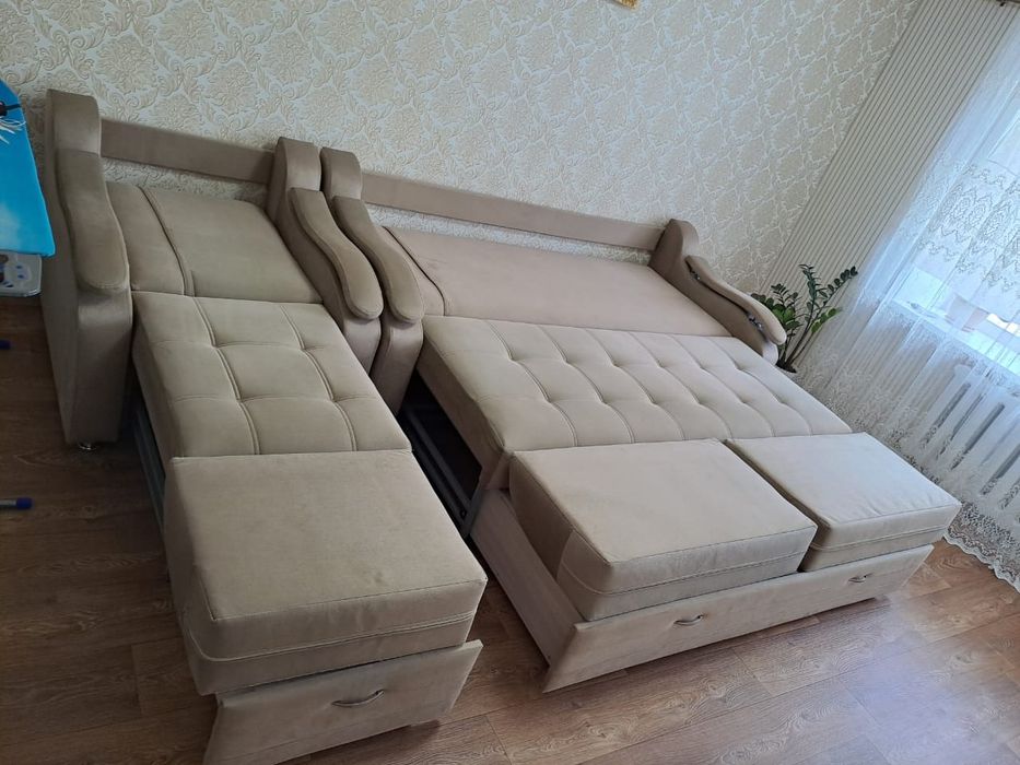 Продам диван + кресло в отличном состоянии.