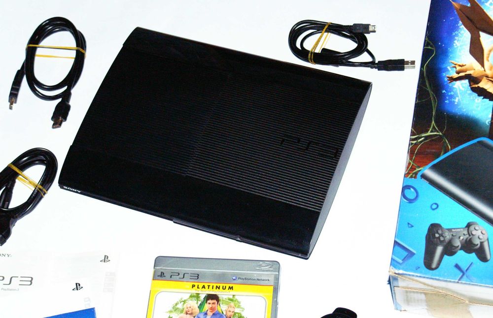 PS3 500GB PlayStation Видео Игра Плейстейшън 3 ПС3 с кутия и игри