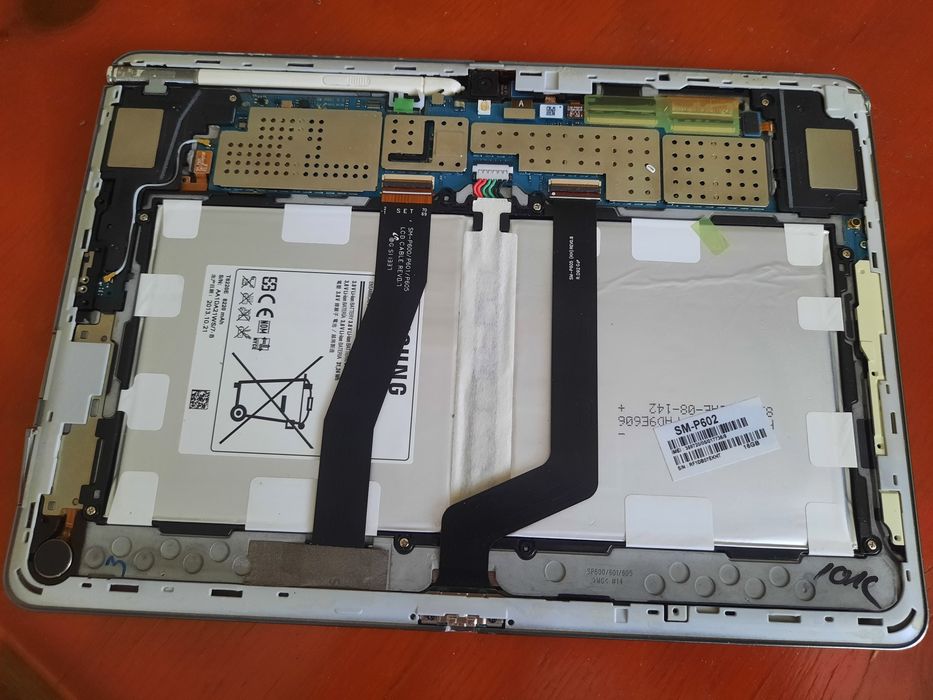 Не рабочий планшет Samsung SM-P602
