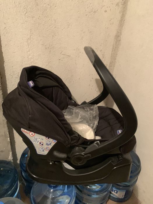 Chicco auto-fix fast бебешко столче за кола