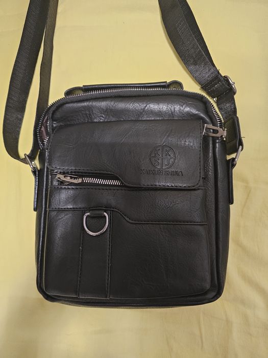 Мъжки чанти от еко кожа