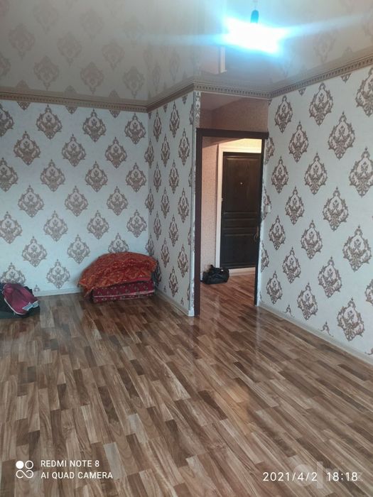 Troitskiyda 1 xonali remontli uy sotiladi