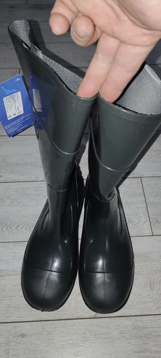 Продам сапоги ПВХ