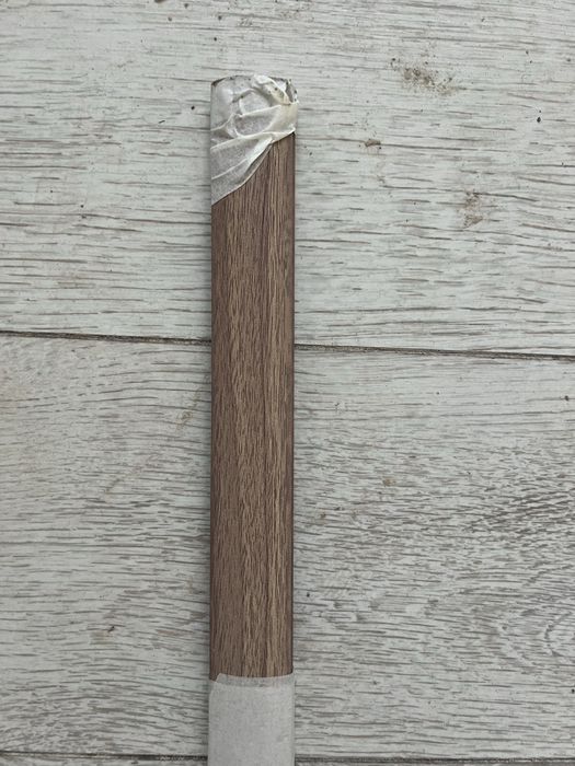 Порог для границы плиты и ламината