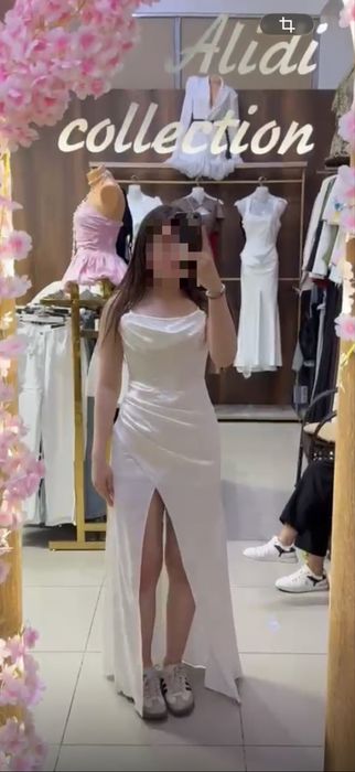 Продам платье новое