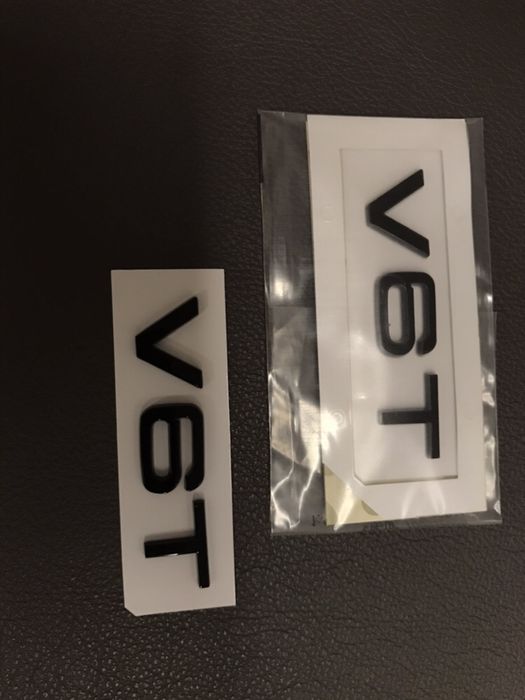 Emblema Audi V6t negru
